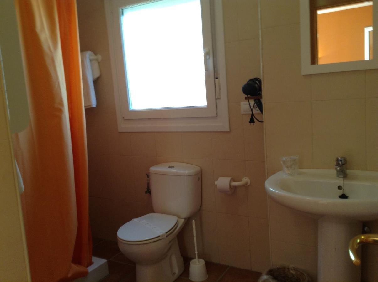 Uterga Hostal Camino Del Perdon المظهر الخارجي الصورة